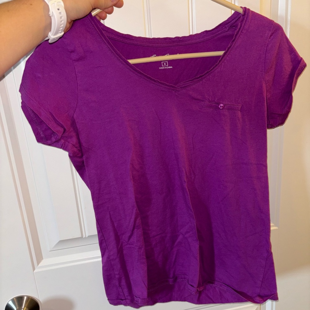 Eddie Bauer Women’s Purple Blouse with front pocket- size small